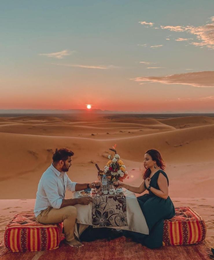 Hotel Sahara Luxury Glamping Merzouga Exterior foto